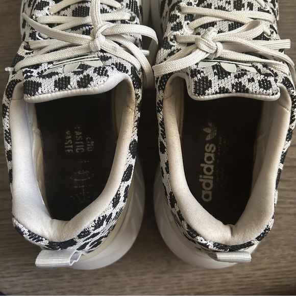 Women’s adidas Swift Run 22 Sneaker Shoes Size 9.5 - Picture 7 of 10